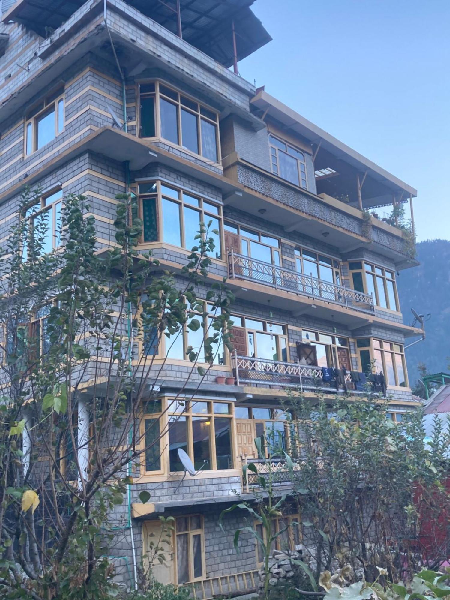 Woods Villa Cottages Manali - 1,2,3,4 Cottages & Villas Available In Manali With Scenic Mountain View Exterior photo